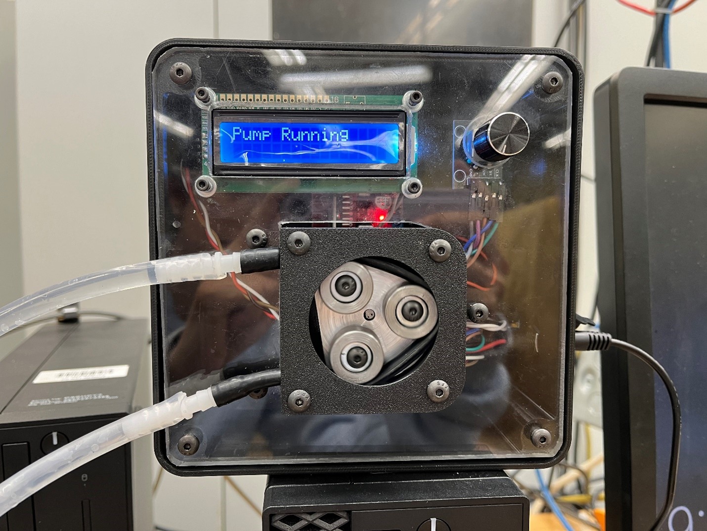 Showcase Image for MEC 35 - Peristaltic Pump