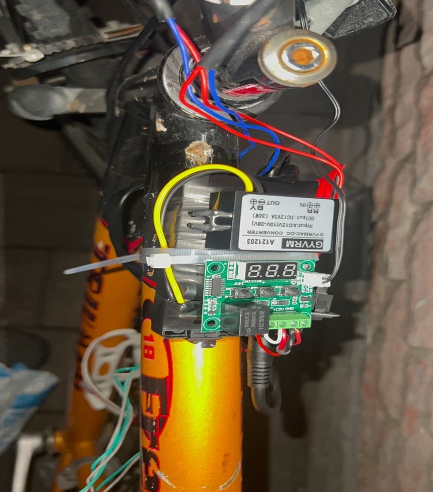 Showcase Image for EN 26 - Bicycle Heated Grips and Safety Lights
