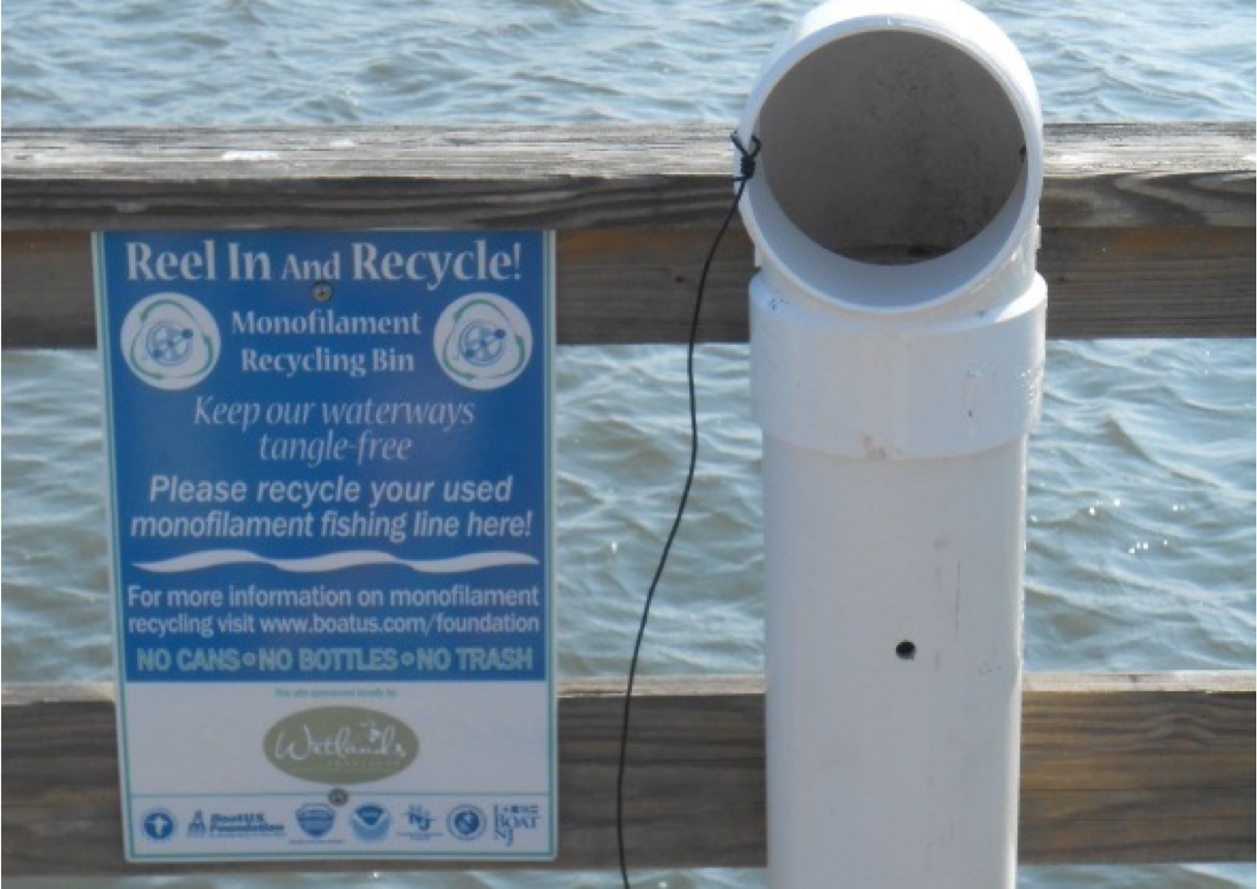 Showcase Image for Preventing Cigarette Litter and Fishing Gear Pollution around Lake Springfield, Illinois